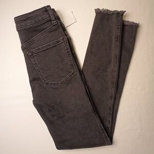 Free People We The Free Jeans Size 24/0 Mid Rise Skinny Charcoal Black Raw Hem